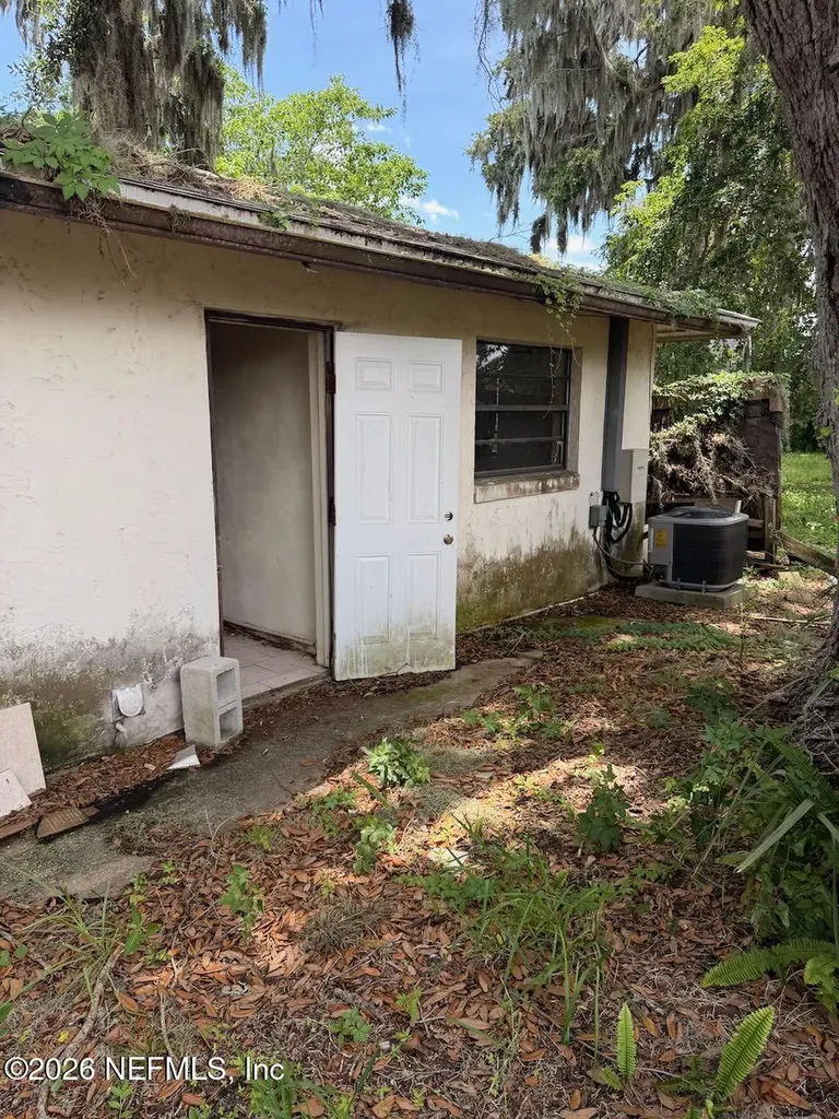 24 Farraday Lane Palm Coast FL 32137