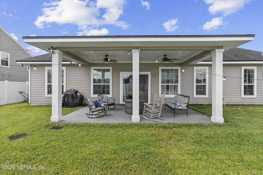 737 Constitution Place Macclenny FL 32063
