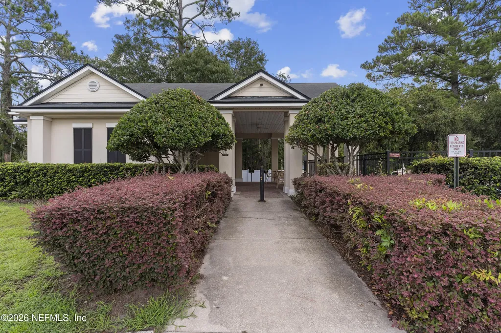 737 Constitution Place Macclenny FL 32063