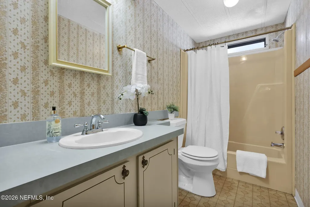 7633 Plumwood Drive Jacksonville FL 32256
