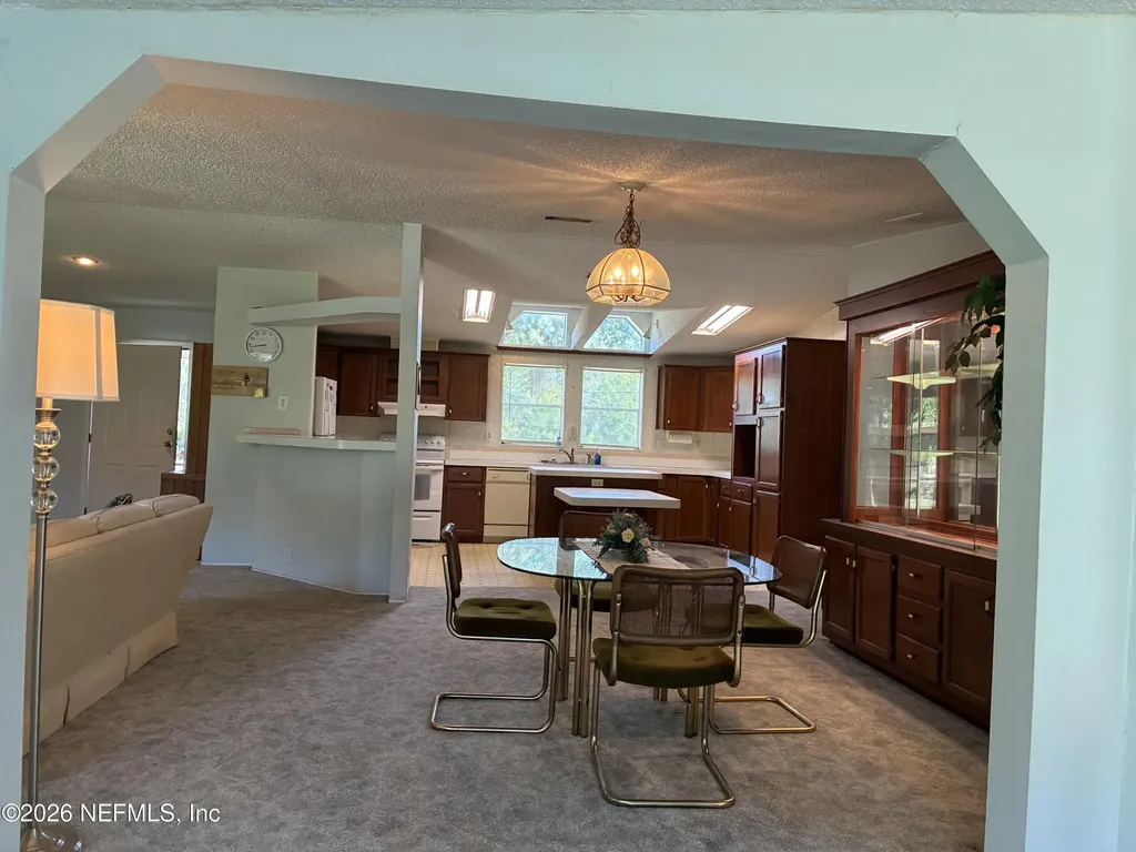 21919 NE 69th Place Melrose FL 32666