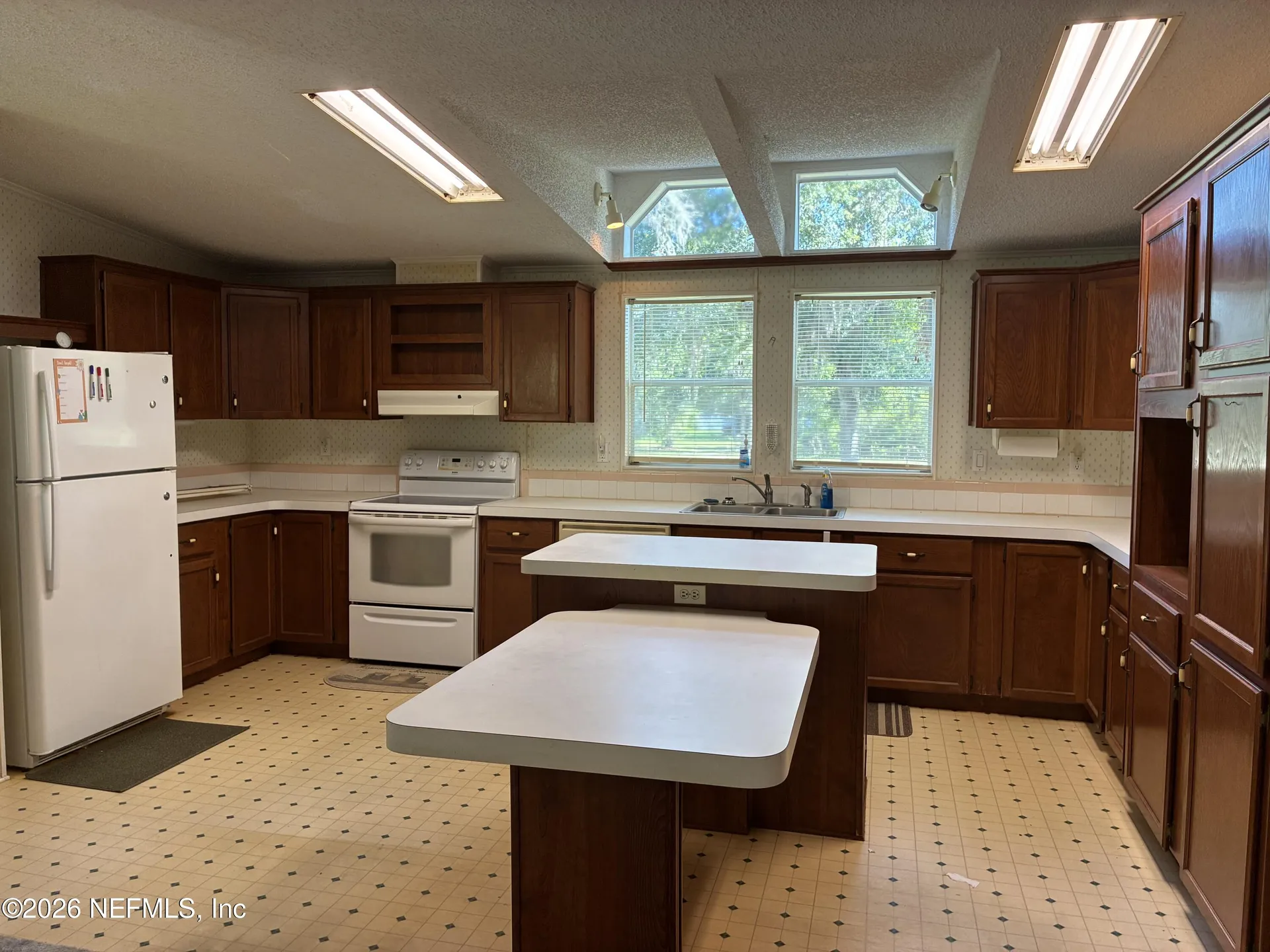 21919 NE 69th Place Melrose FL 32666