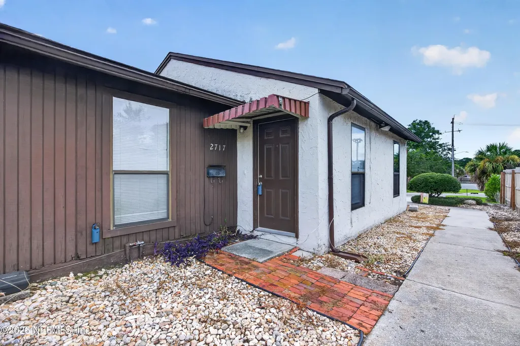 2715 Trollie Lane Jacksonville FL 32211