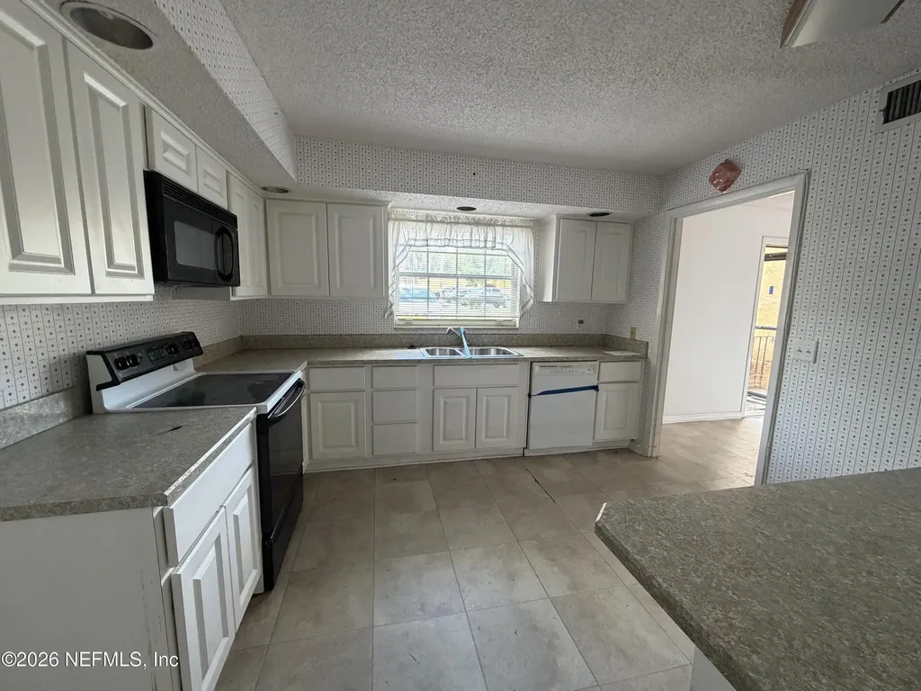 415 Abingdon Place Jacksonville FL 32225