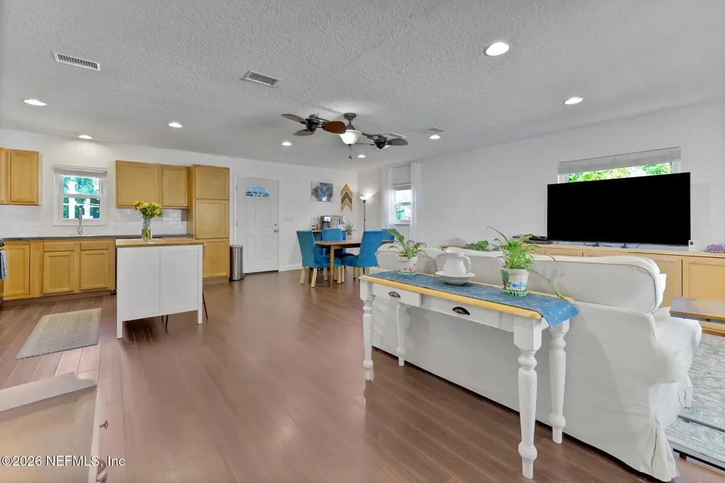 8538 Ocala Avenue Jacksonville FL 32220