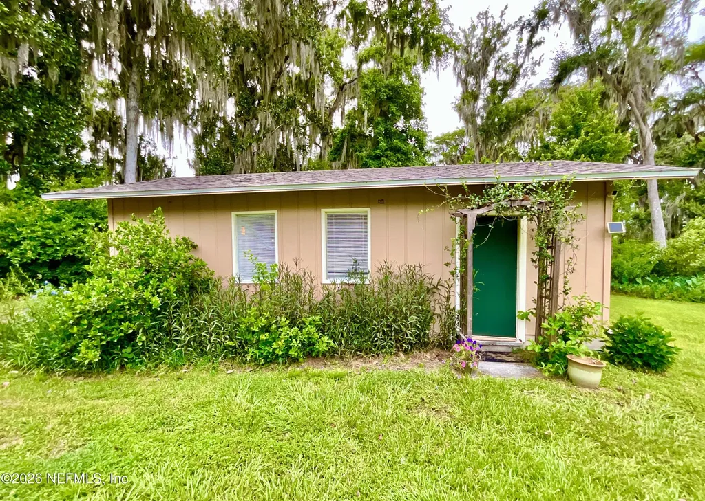 20924 NE 132nd Ave Avenue Waldo FL 32694