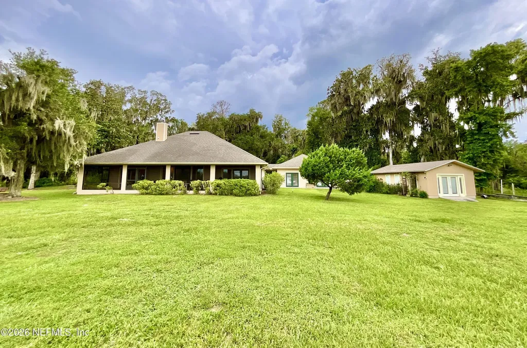 20924 NE 132nd Ave Avenue Waldo FL 32694
