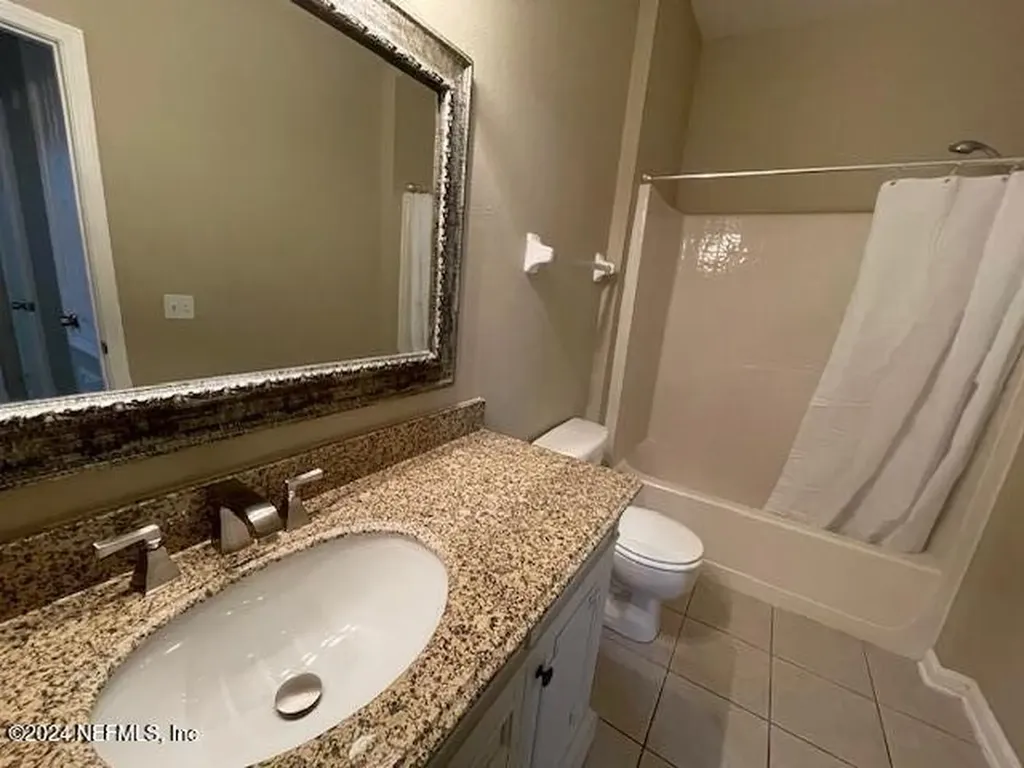 7801 Point Meadows Drive Jacksonville FL 32256