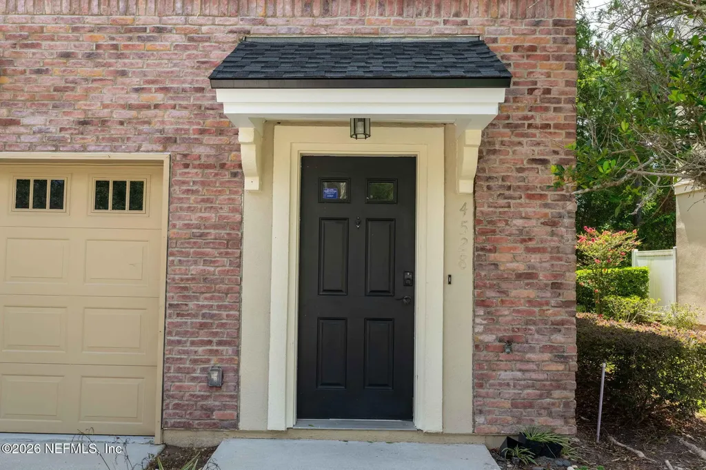 4528 Capital Dome Drive Jacksonville FL 32246