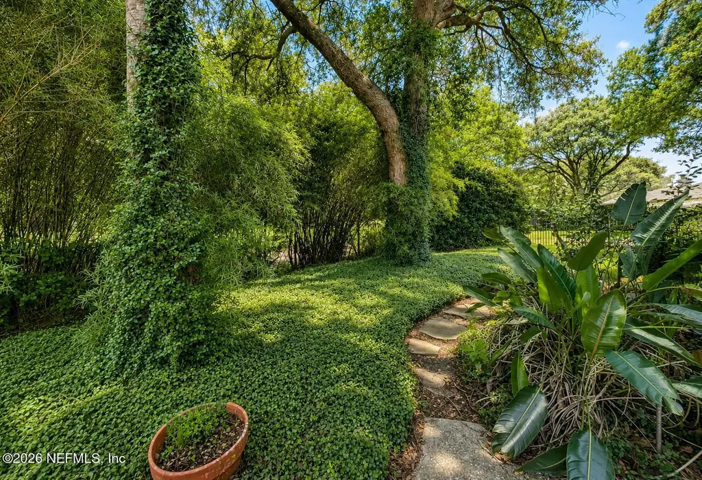 1672 Blue Heron Lane Jacksonville Beach FL 32250