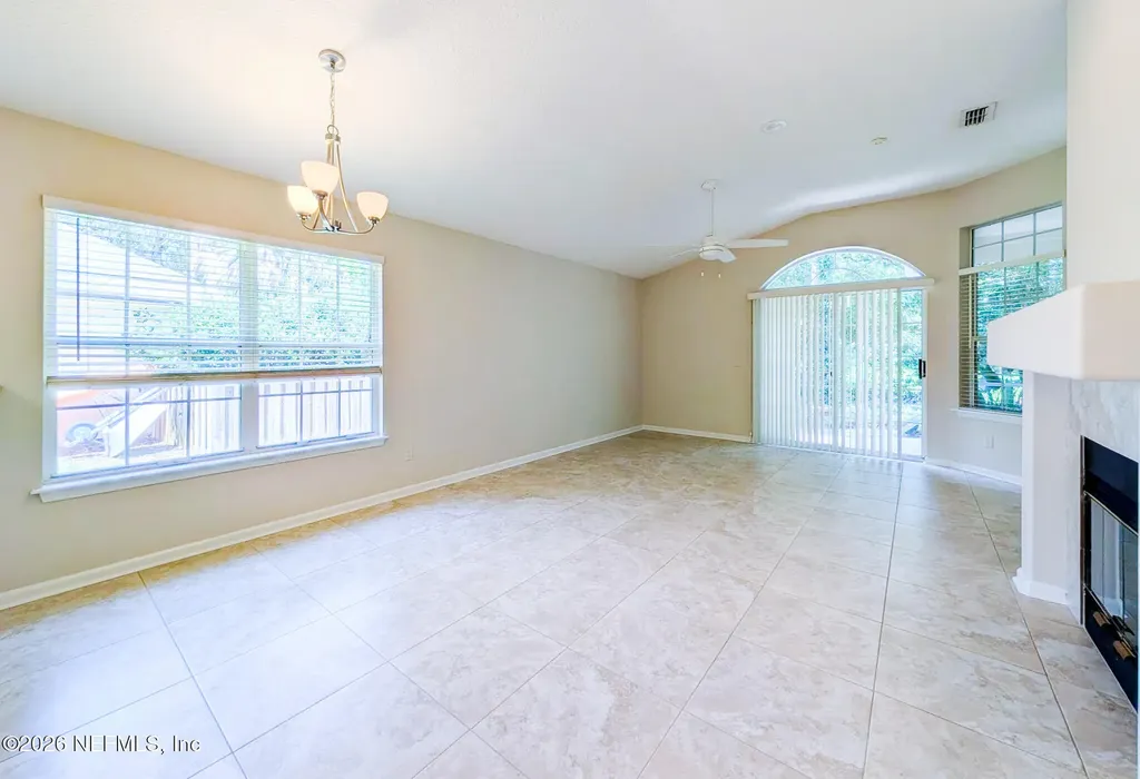 1672 Blue Heron Lane Jacksonville Beach FL 32250