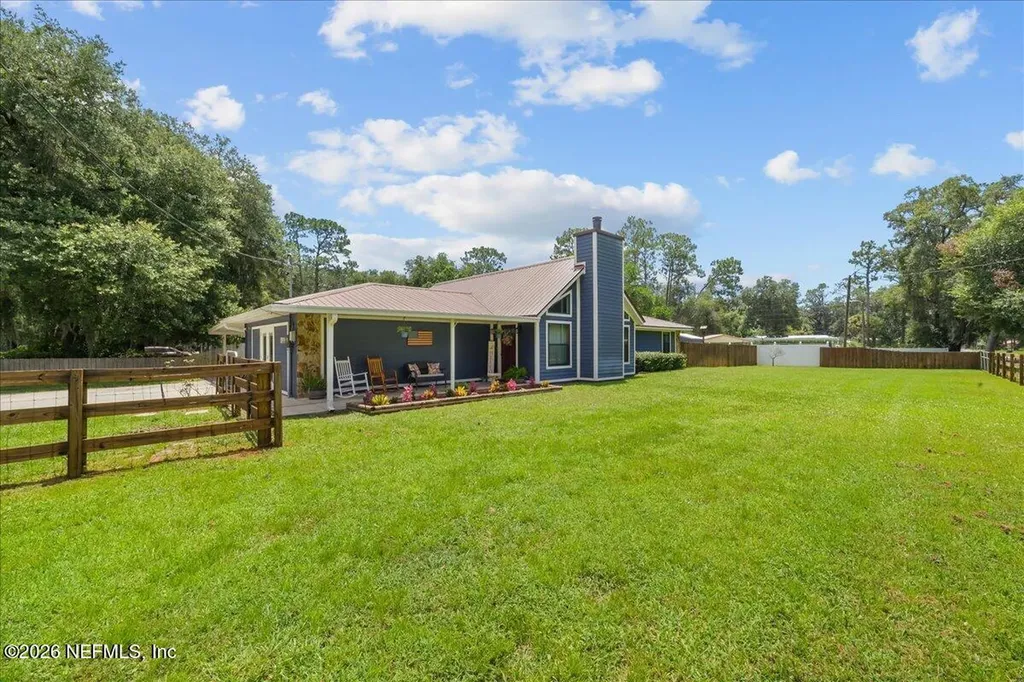 101 Lisa Lane Palatka FL 32177