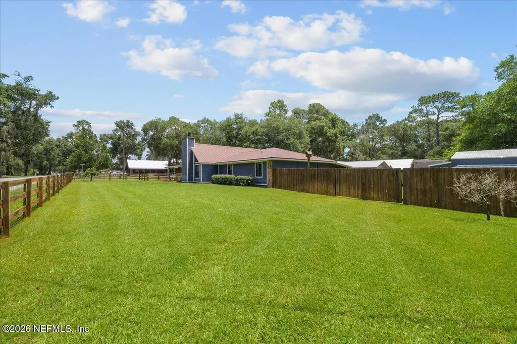 101 Lisa Lane Palatka FL 32177