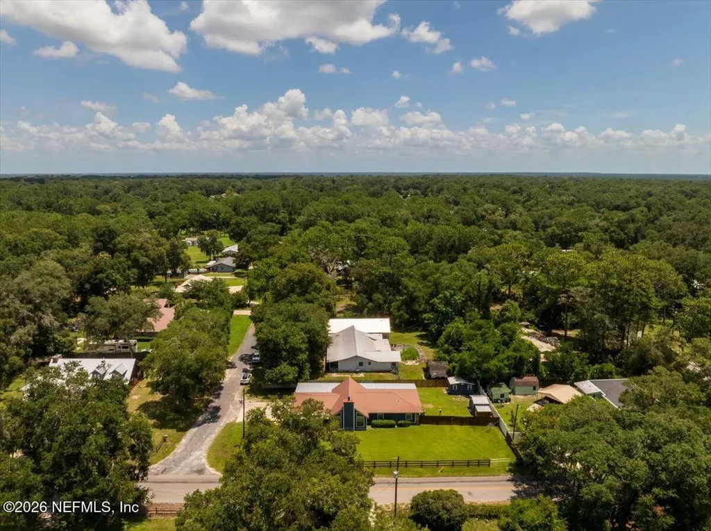 101 Lisa Lane Palatka FL 32177