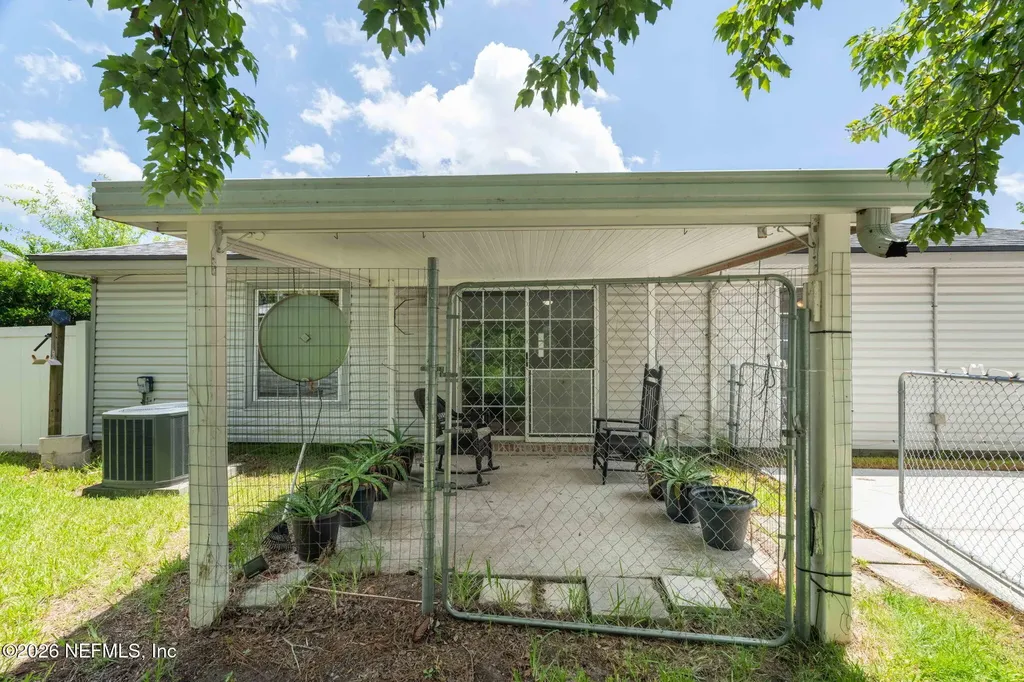 8354 Fire Fly Lane Jacksonville FL 32244