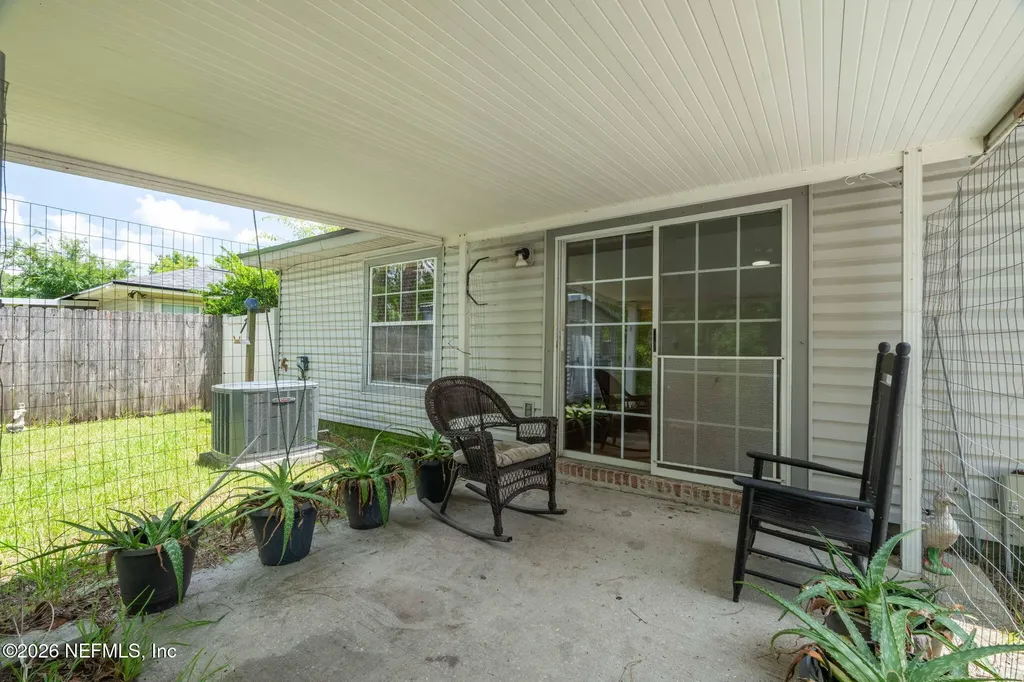 8354 Fire Fly Lane Jacksonville FL 32244