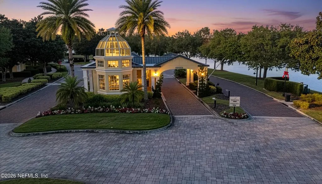 680 Mahogany Run Palm Coast FL 32137