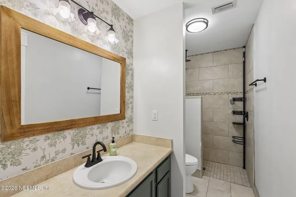 147 Dow Court Green Cove Springs FL 32043