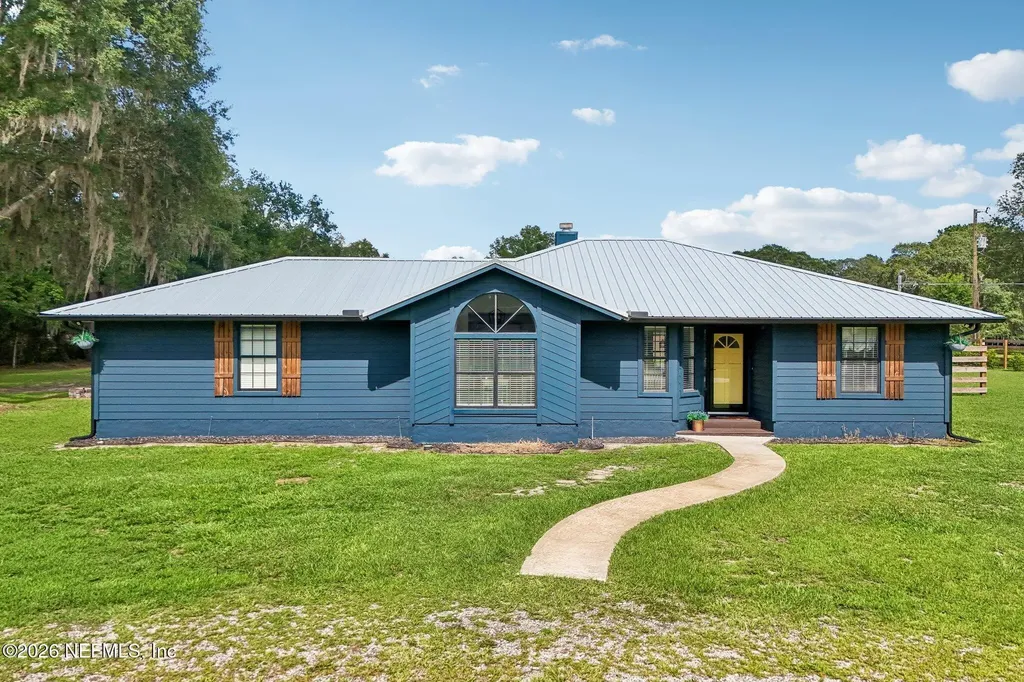 147 Dow Court Green Cove Springs FL 32043