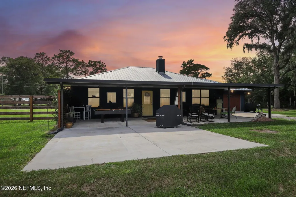 147 Dow Court Green Cove Springs FL 32043