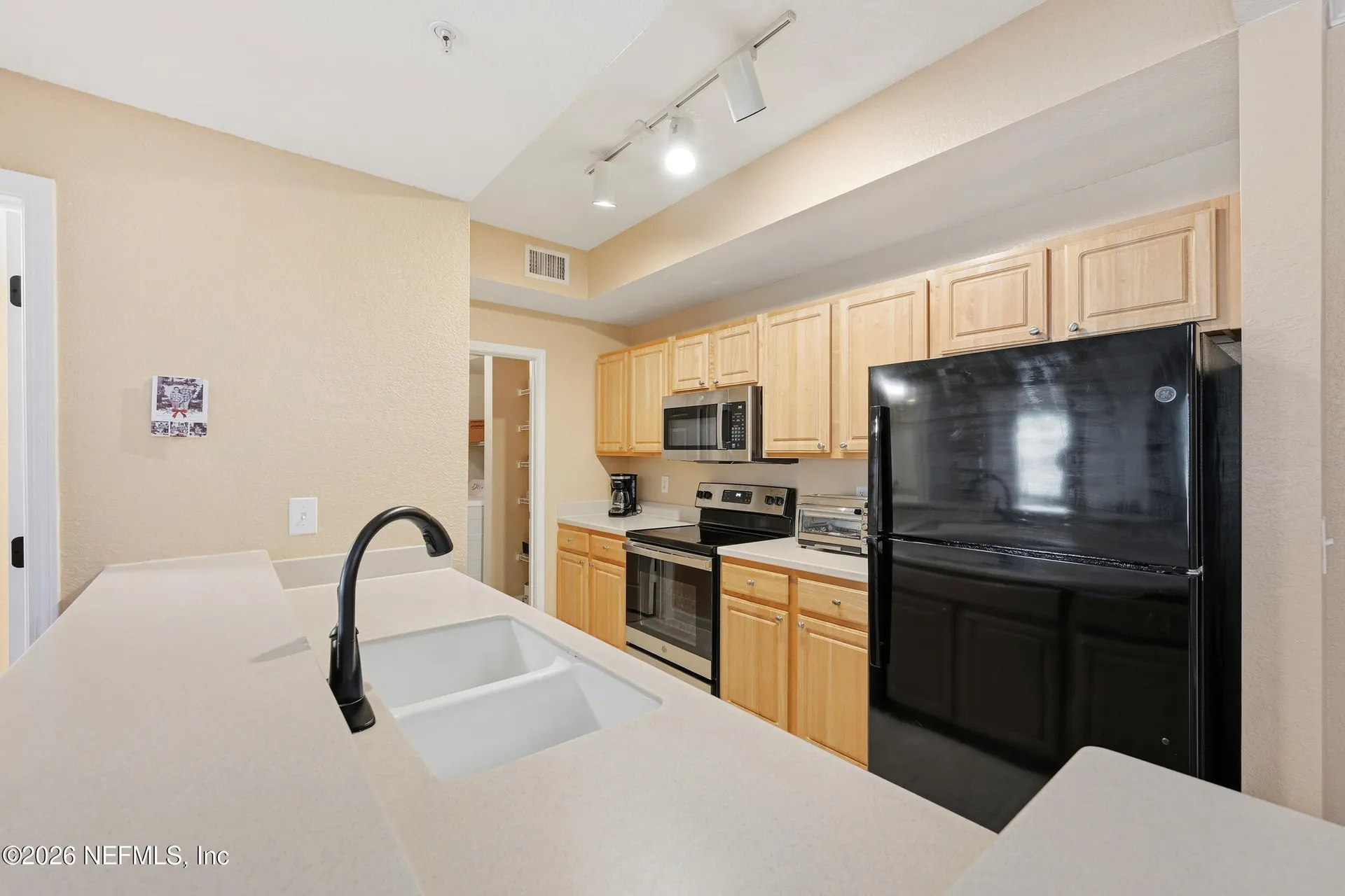 10075 Gate Parkway N Jacksonville FL 32246