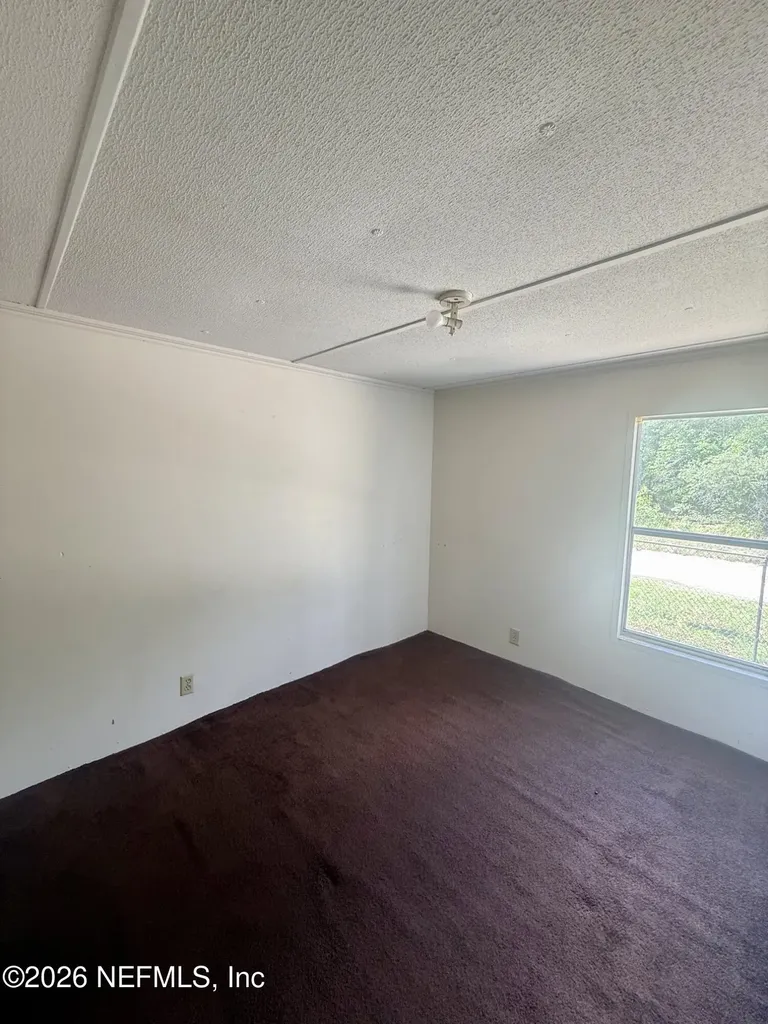 222 Pine Street Hawthorne FL 32640