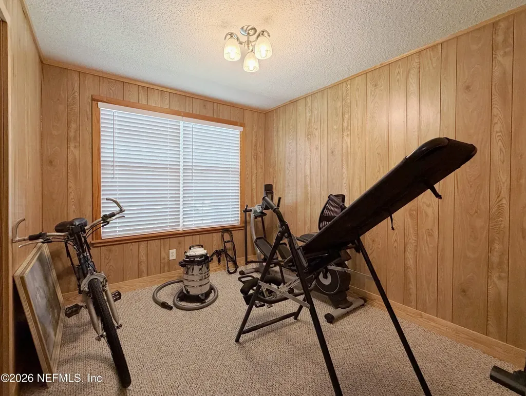 327 Keuka Lake Trail Interlachen FL 32148