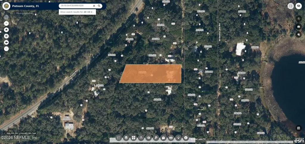 327 Keuka Lake Trail Interlachen FL 32148