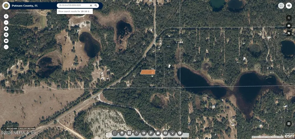 327 Keuka Lake Trail Interlachen FL 32148
