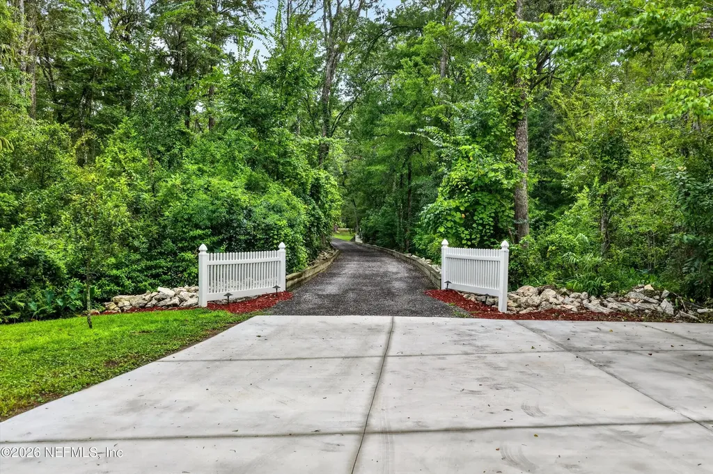 4002 Scenic Drive Middleburg FL 32068