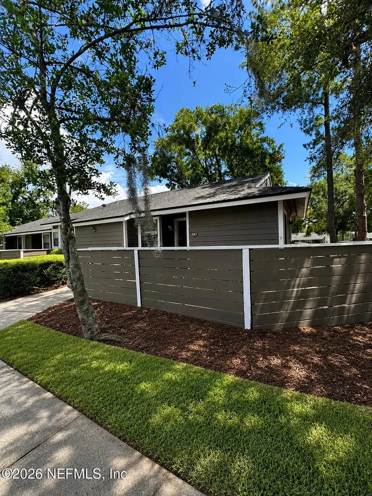 8343 Westover Court Jacksonville FL 32244