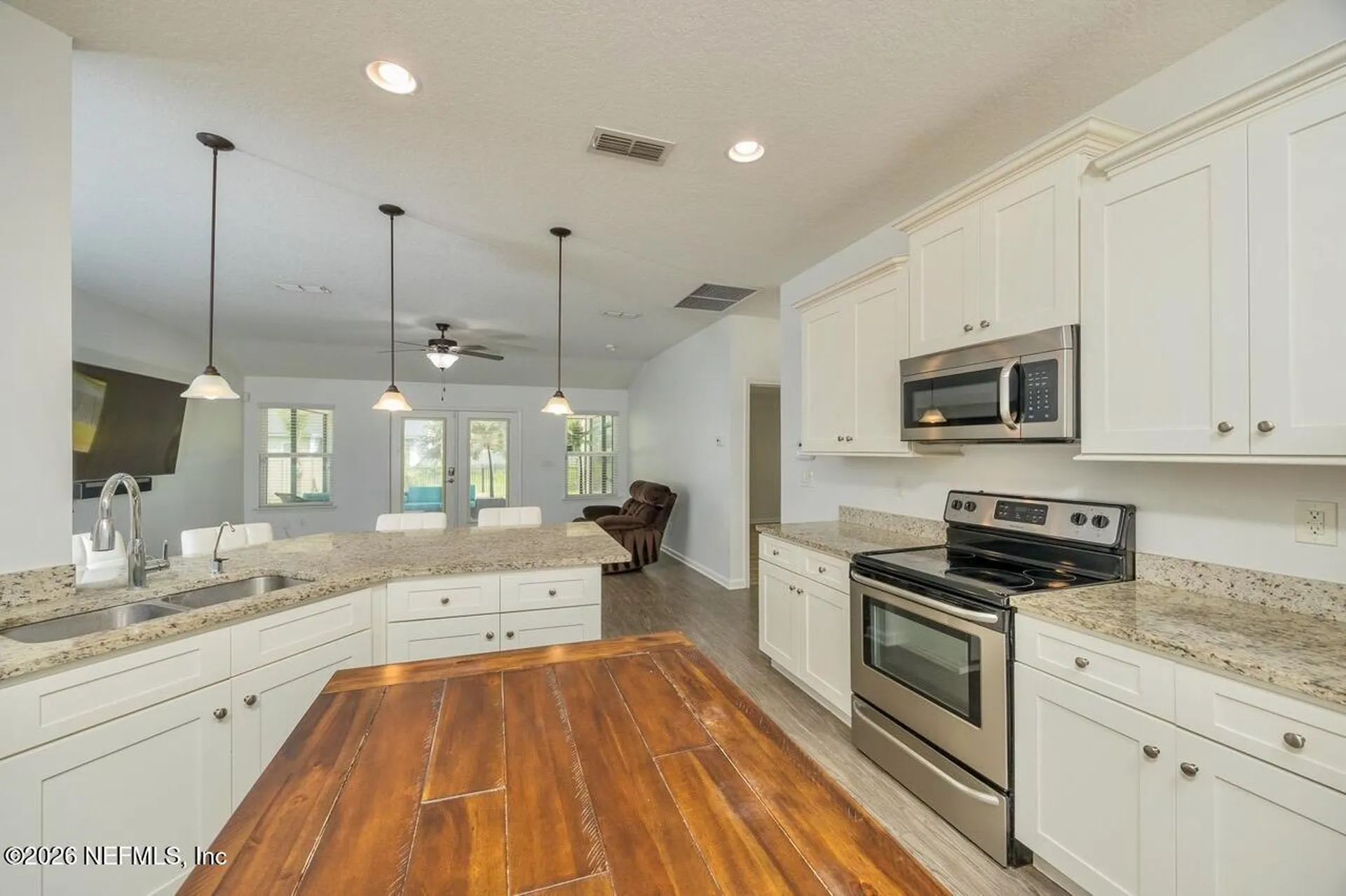 371 Gillespie Gardens Drive Jacksonville FL 32218
