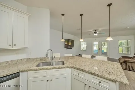 371 Gillespie Gardens Drive Jacksonville FL 32218