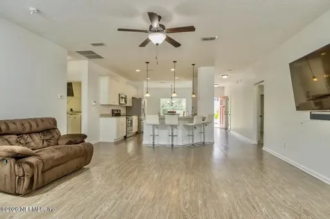 371 Gillespie Gardens Drive Jacksonville FL 32218