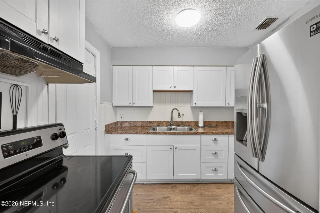 5001 B Avenue Jacksonville FL 32209