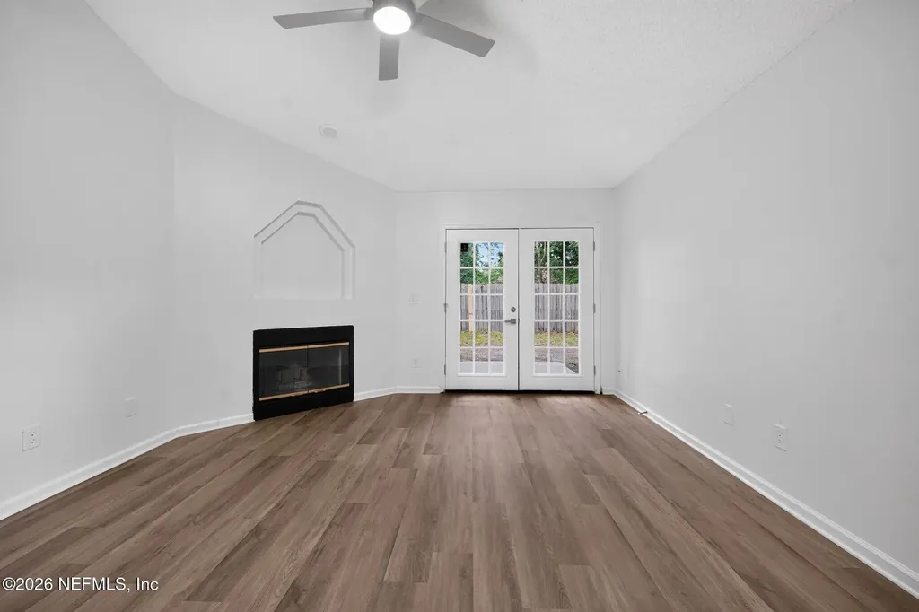 8233 Velvet Springs Lane Jacksonville FL 32244