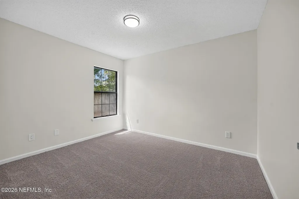 8233 Velvet Springs Lane Jacksonville FL 32244