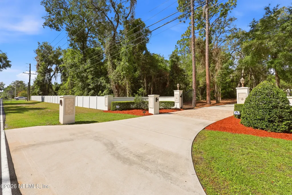 3260 County Road 209 Green Cove Springs FL 32043