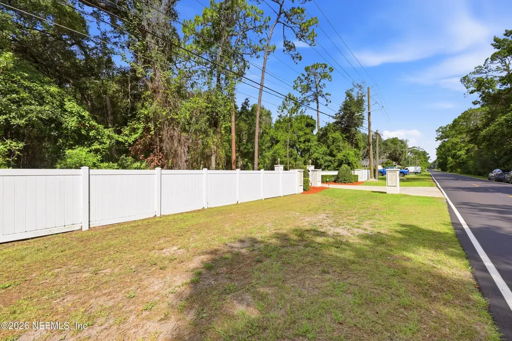 3260 County Road 209 Green Cove Springs FL 32043