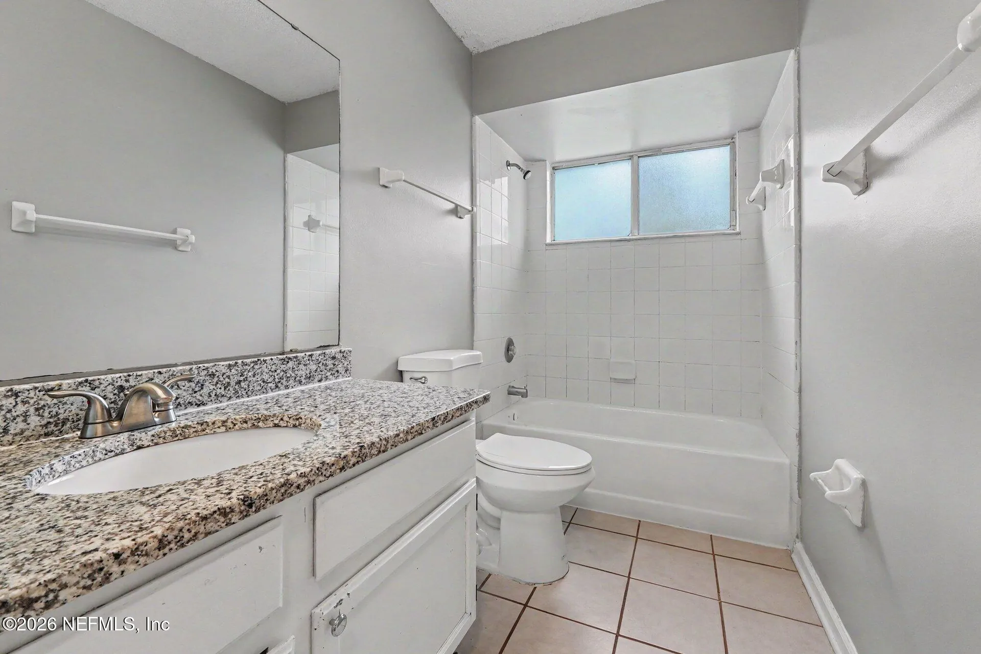 8520 Moss Pointe Trl Trail N Jacksonville FL 32244