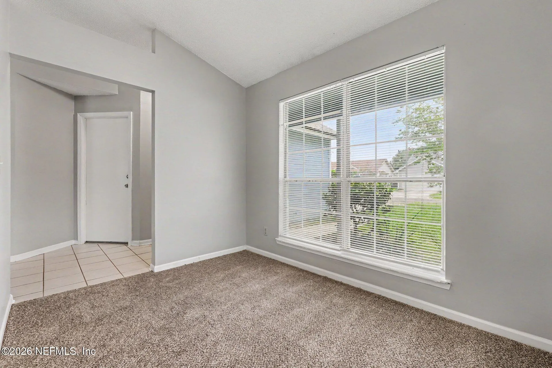 8520 Moss Pointe Trl Trail N Jacksonville FL 32244