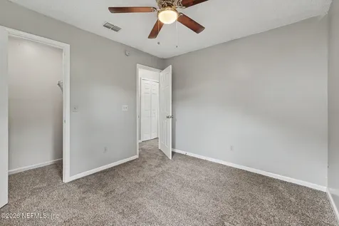 8520 Moss Pointe Trl Trail N Jacksonville FL 32244
