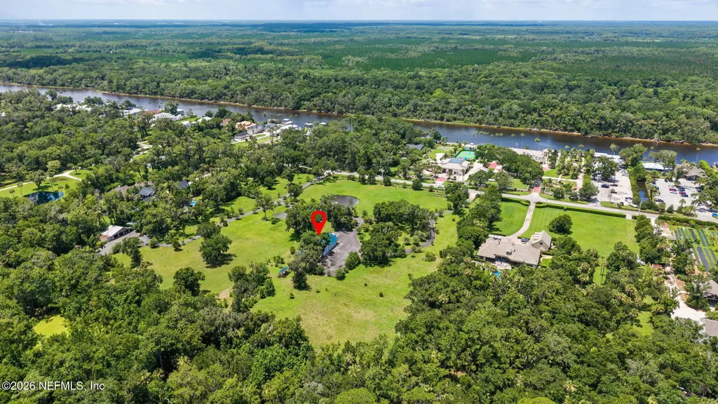 18 S Roscoe Boulevard Ponte Vedra Beach FL 32082