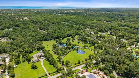 18 S Roscoe Boulevard Ponte Vedra Beach FL 32082