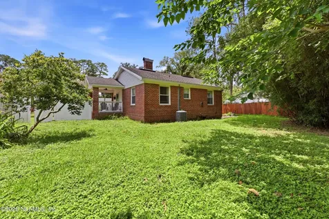 1723 Orlando Circle S Jacksonville FL 32207
