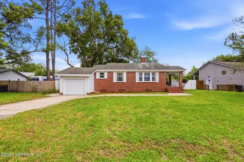 1723 Orlando Circle S Jacksonville FL 32207