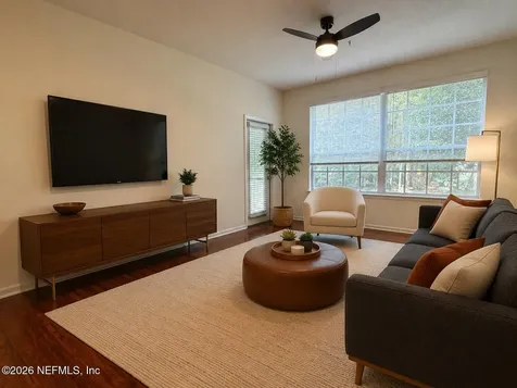 10550 Baymeadows Road Jacksonville FL 32256