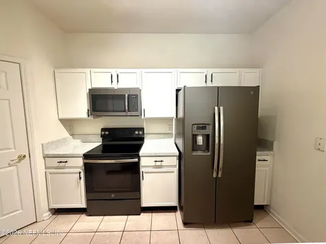 10550 Baymeadows Road Jacksonville FL 32256