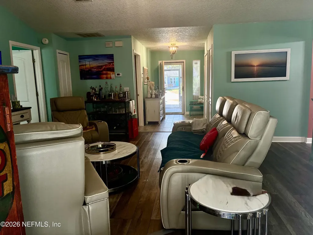 183 Annandale Drive W Jacksonville FL 32225