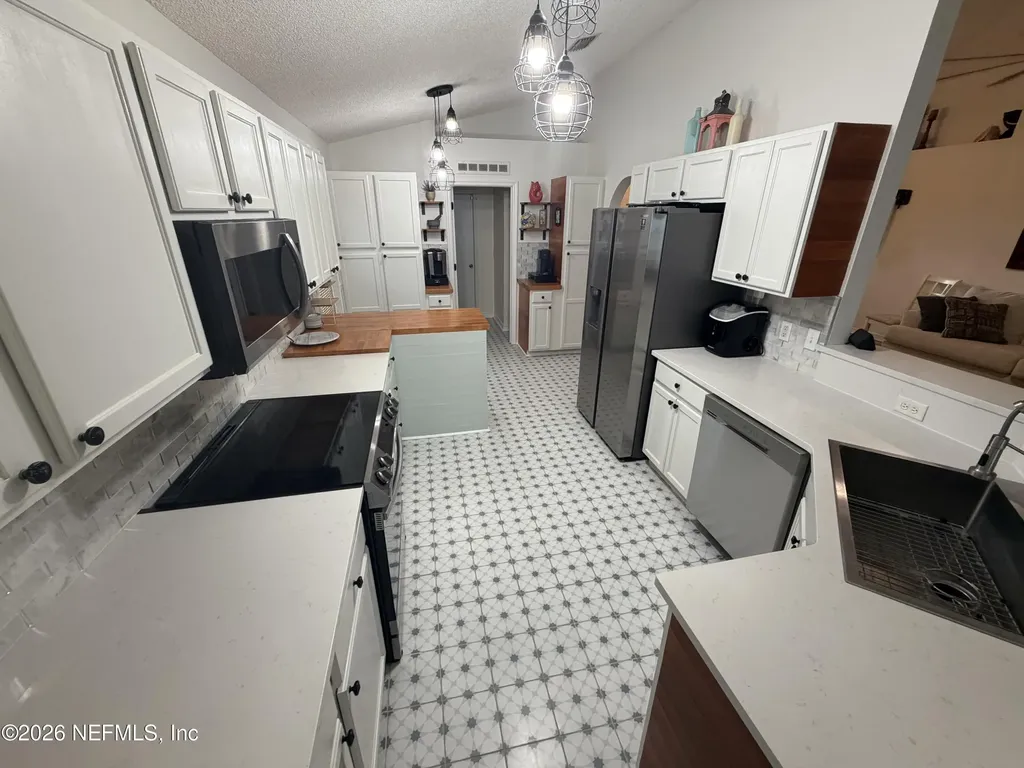 11058 Miata Court Jacksonville FL 32246
